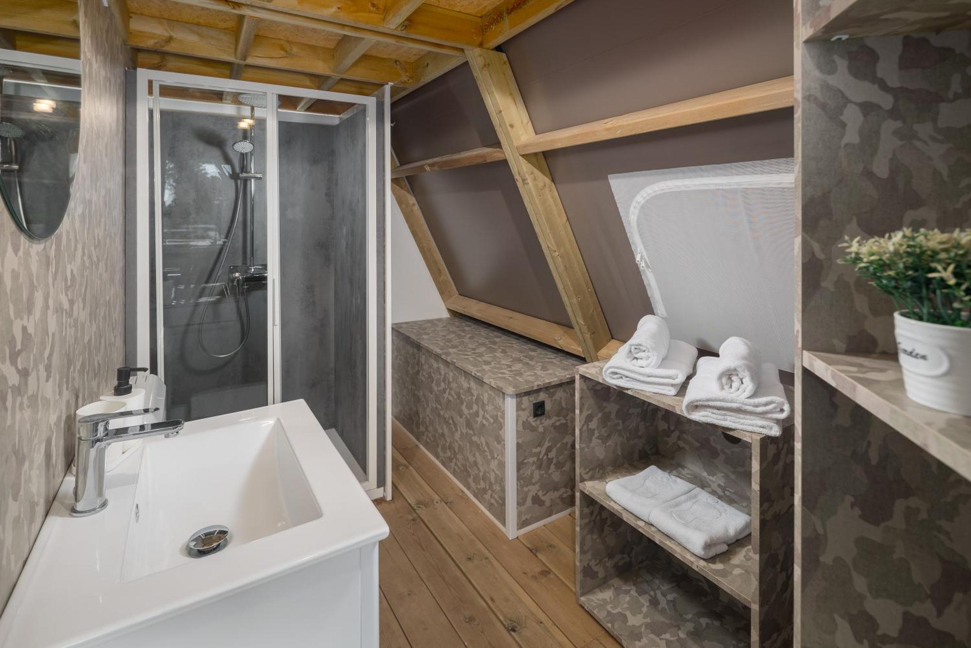 Mobile Homes Camping Santa Marina, Lanterna Tar-Vabriga Luaran gambar
